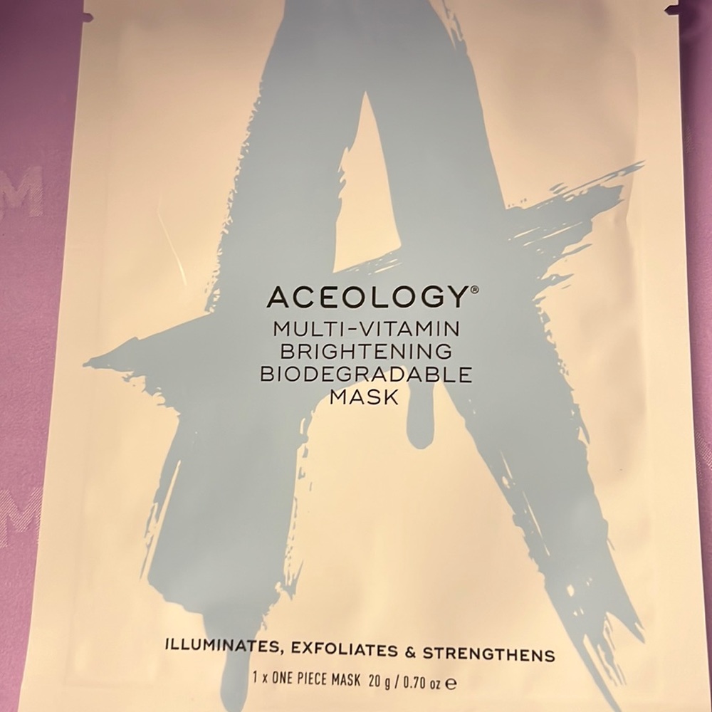 Aceology face mask